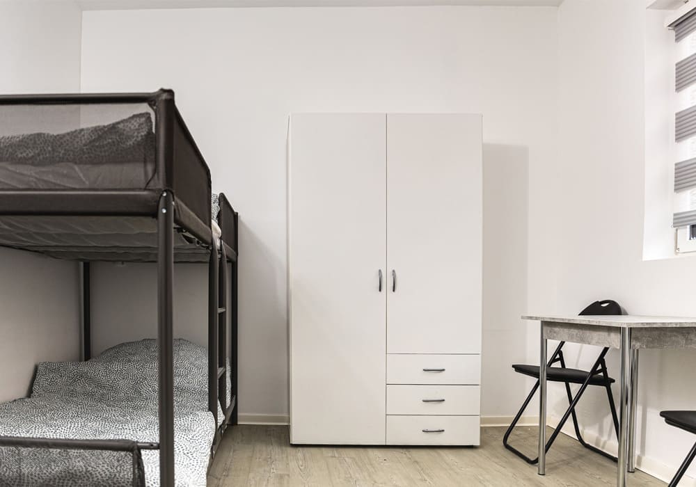 Schlichte Unterkünfte bei Augsburg zu vermieten